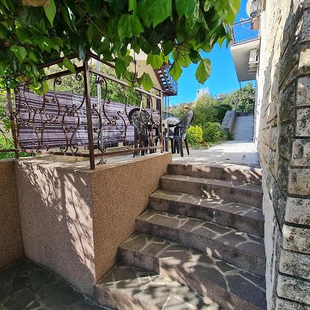 Апартаменти Apartma Pina Ізола Екстер'єр фото